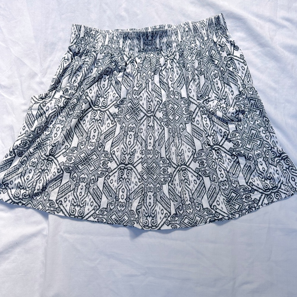 Forever 21 Skirt with pockets